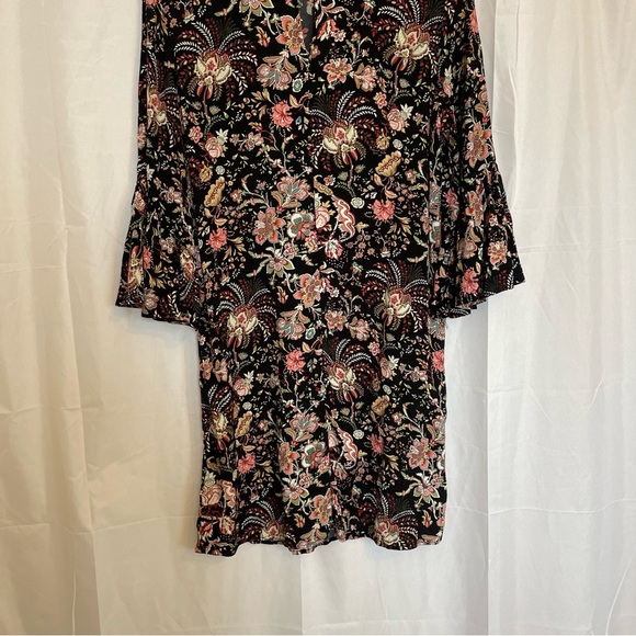 H&M Women’s Black Pink Floral Mini Dress 3/4 Flare Sleeve Size 10 - Picture 11 of 13
